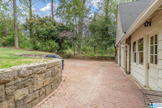 2916 MOUNTAIN BROOK PARKWAY, Mountain Brook, AL 35223