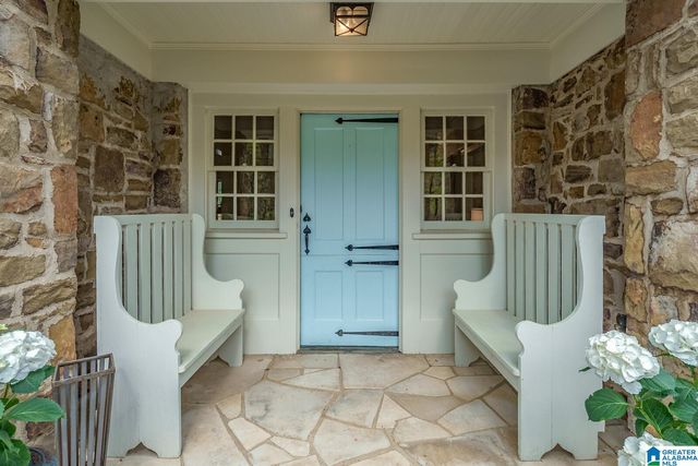 2916 MOUNTAIN BROOK PARKWAY, Mountain Brook, AL 35223