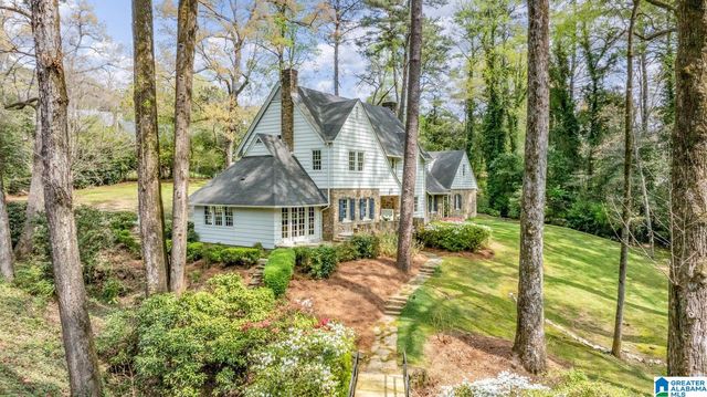 2916 MOUNTAIN BROOK PARKWAY, Mountain Brook, AL 35223