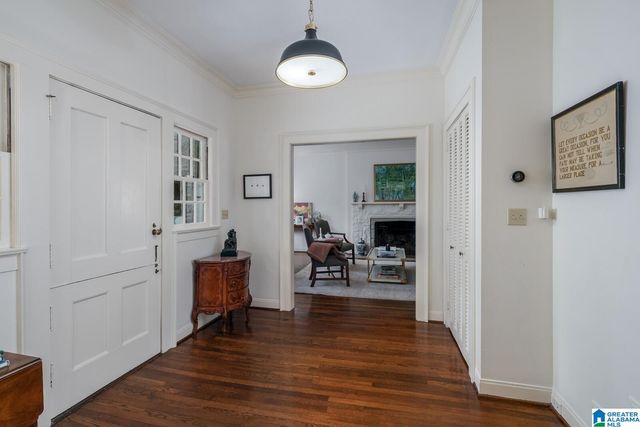 2916 MOUNTAIN BROOK PARKWAY, Mountain Brook, AL 35223