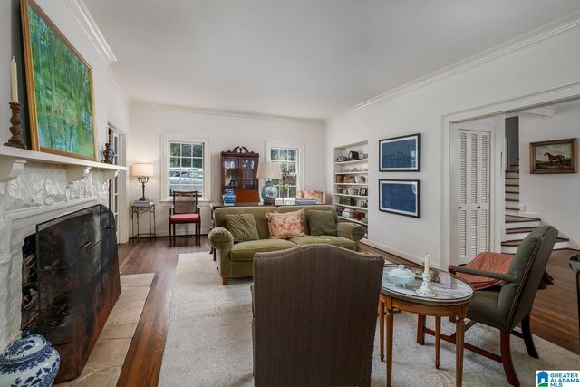 2916 MOUNTAIN BROOK PARKWAY, Mountain Brook, AL 35223