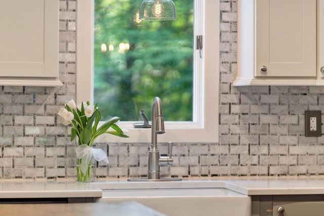 163 Beal St, Lunenburg, MA 01462