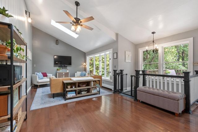 163 Beal St, Lunenburg, MA 01462