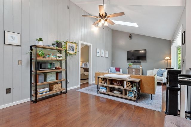 163 Beal St, Lunenburg, MA 01462