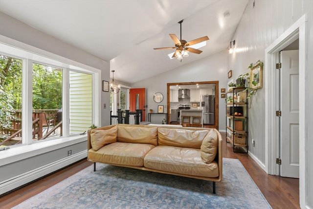 163 Beal St, Lunenburg, MA 01462