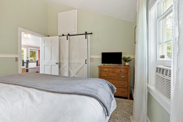 163 Beal St, Lunenburg, MA 01462