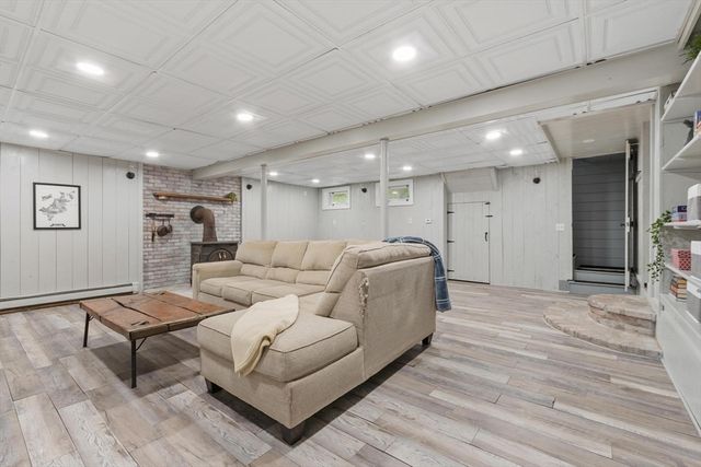 163 Beal St, Lunenburg, MA 01462