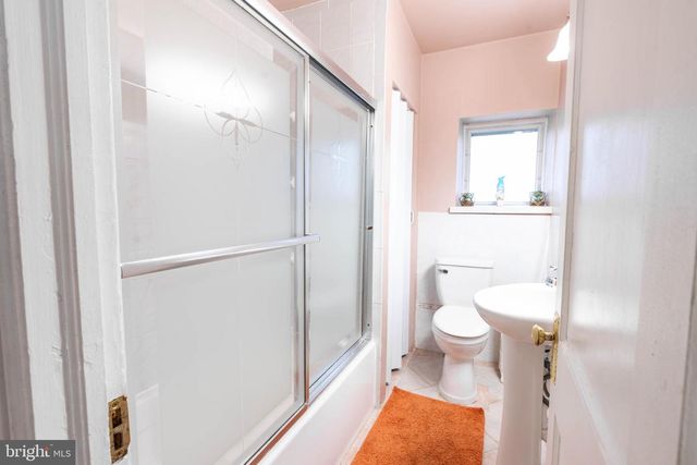 6525 W GIRARD AVE, Philadelphia, PA 19151