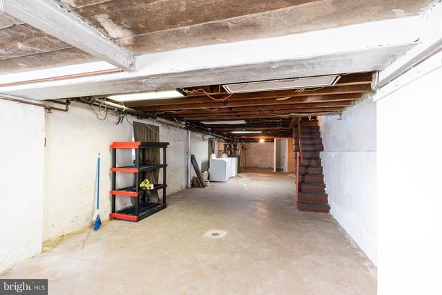 6525 W GIRARD AVE, Philadelphia, PA 19151