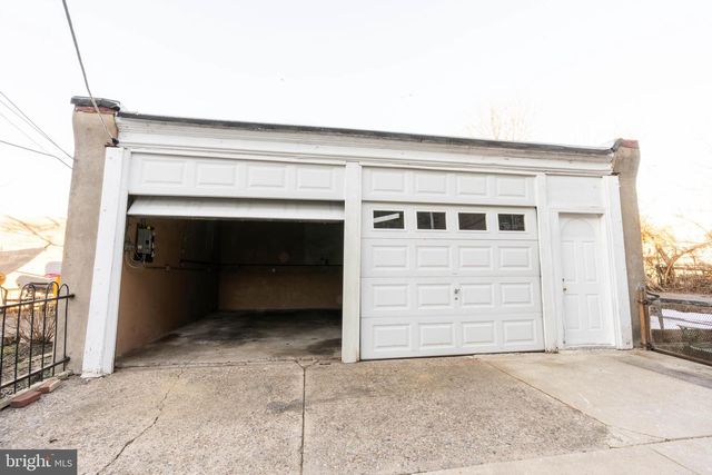 6525 W GIRARD AVE, Philadelphia, PA 19151