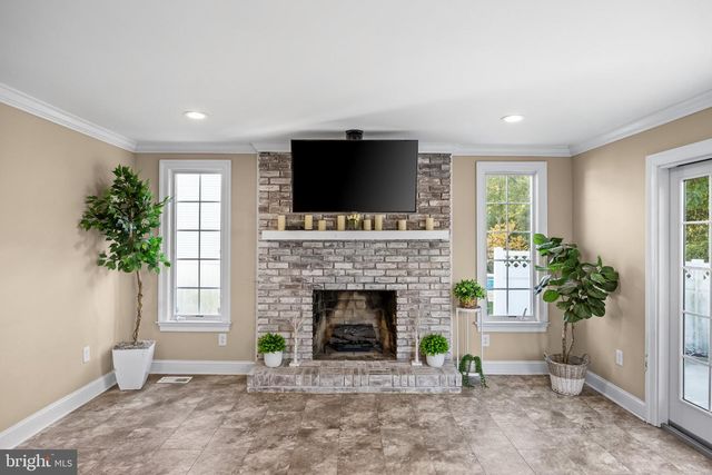 113 HAMILTON RD, Marlton, NJ 08053