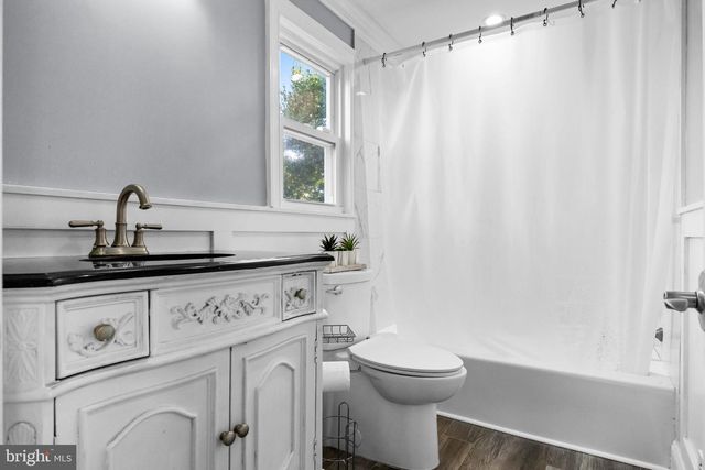 113 HAMILTON RD, Marlton, NJ 08053