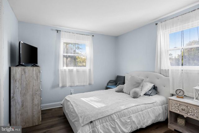 113 HAMILTON RD, Marlton, NJ 08053