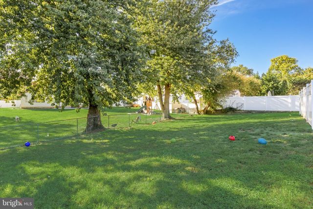 113 HAMILTON RD, Marlton, NJ 08053