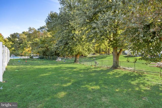 113 HAMILTON RD, Marlton, NJ 08053