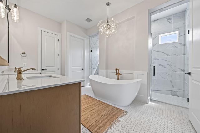 8 Little Sorrell Court, Tomball, TX 77377