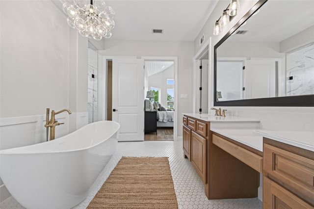 8 Little Sorrell Court, Tomball, TX 77377