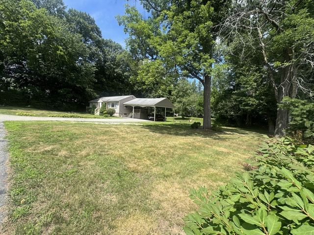 76 Andover Rd, Billerica, MA 01821