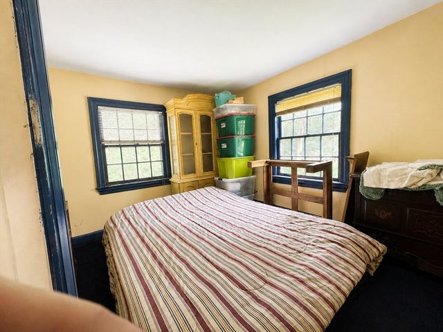 76 Andover Rd, Billerica, MA 01821