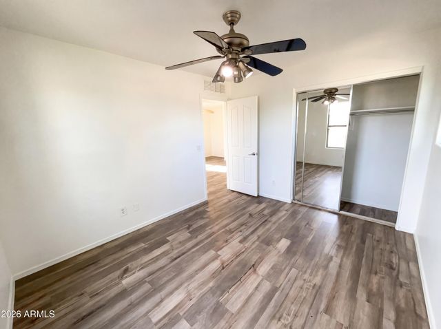 5865 E HOLMES Avenue, Mesa, AZ 85206