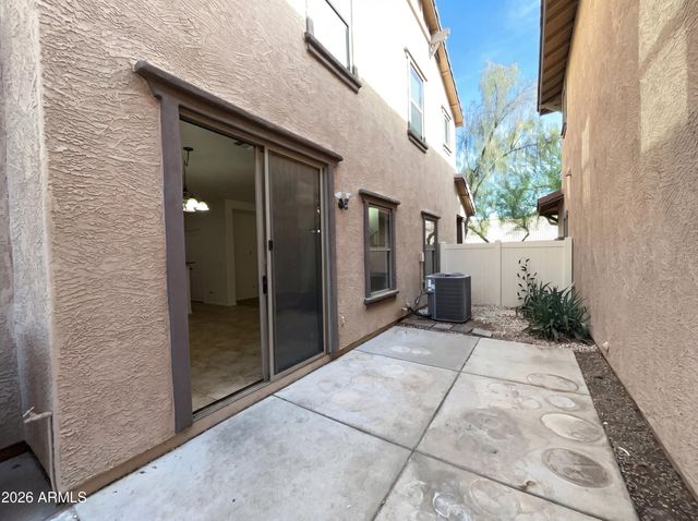 5865 E HOLMES Avenue, Mesa, AZ 85206