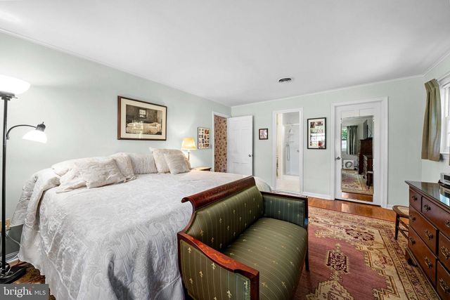 206 E FAIRWAYS CIR, Smyrna, DE 19977