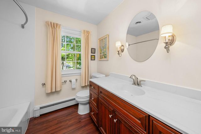 206 E FAIRWAYS CIR, Smyrna, DE 19977