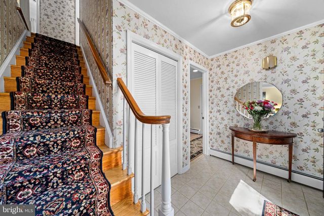 206 E FAIRWAYS CIR, Smyrna, DE 19977