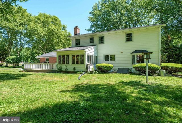 206 E FAIRWAYS CIR, Smyrna, DE 19977