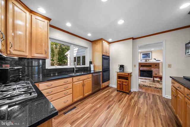 206 E FAIRWAYS CIR, Smyrna, DE 19977