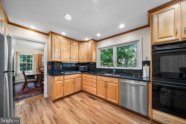206 E FAIRWAYS CIR, Smyrna, DE 19977