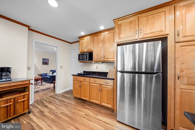 206 E FAIRWAYS CIR, Smyrna, DE 19977