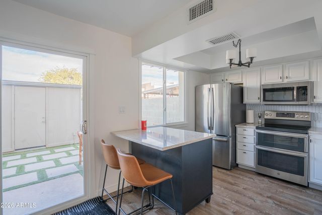 225 N STANDAGE Road N 58, Mesa, AZ 85201