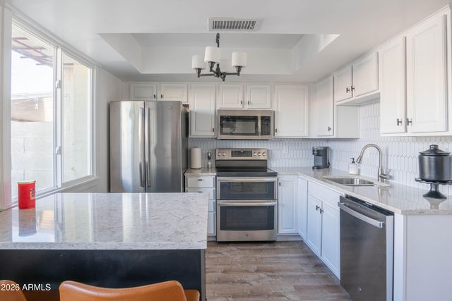 225 N STANDAGE Road N 58, Mesa, AZ 85201