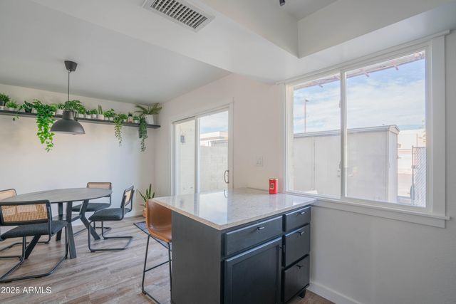225 N STANDAGE Road N 58, Mesa, AZ 85201