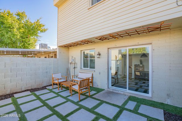 225 N STANDAGE Road N 58, Mesa, AZ 85201