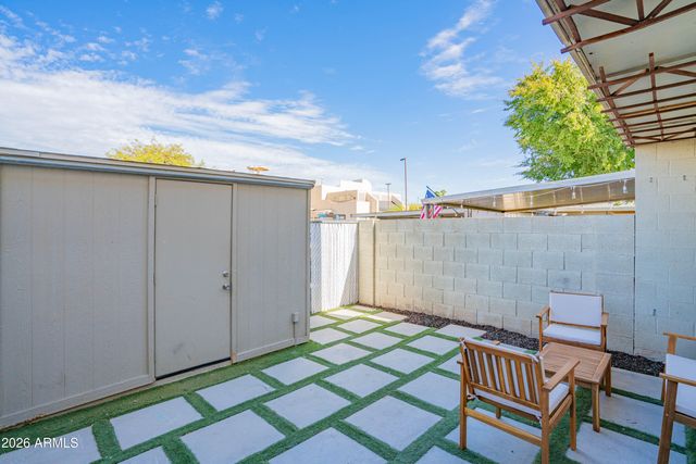 225 N STANDAGE Road N 58, Mesa, AZ 85201