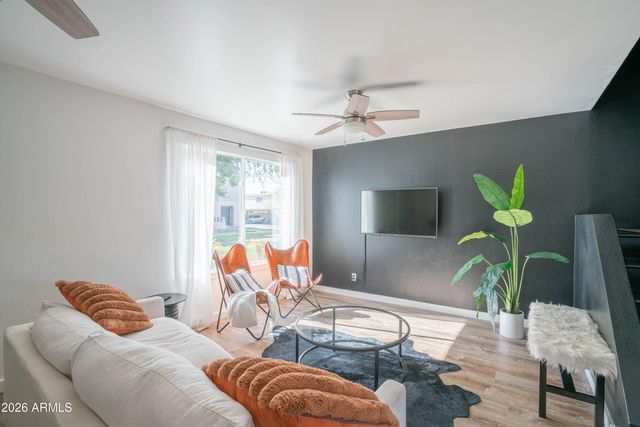 225 N STANDAGE Road N 58, Mesa, AZ 85201