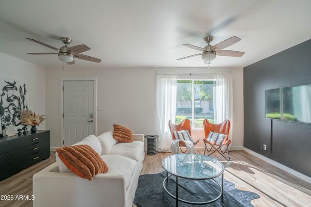 225 N STANDAGE Road N 58, Mesa, AZ 85201