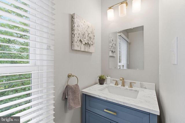 3807 VERMONT CT, Alexandria, VA 22304