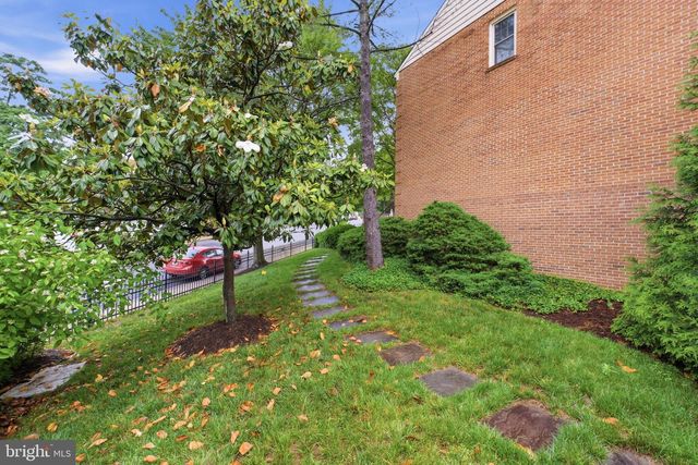 3807 VERMONT CT, Alexandria, VA 22304