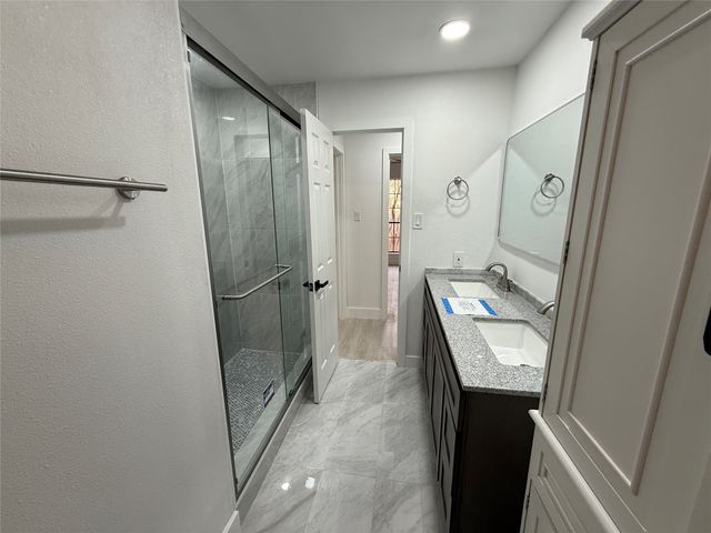 3801 Brookhaven Circle, Fort Worth, TX 76109