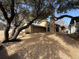 3801 Brookhaven Circle, Fort Worth, TX 76109