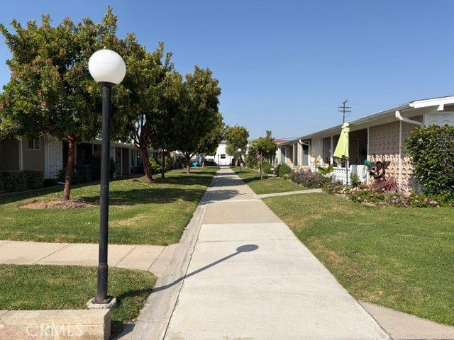 1551 Homewood Road 113-B, Seal Beach, CA 90740