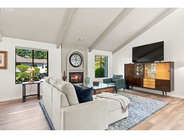 9540 Sw BRENTWOOD Pl, Portland, OR 97224