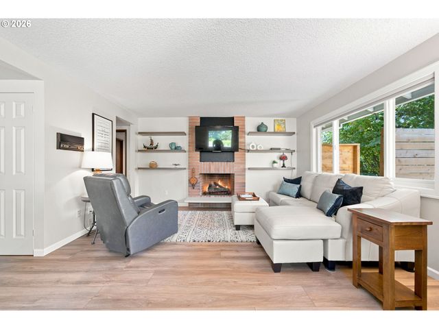 9540 Sw BRENTWOOD Pl, Portland, OR 97224