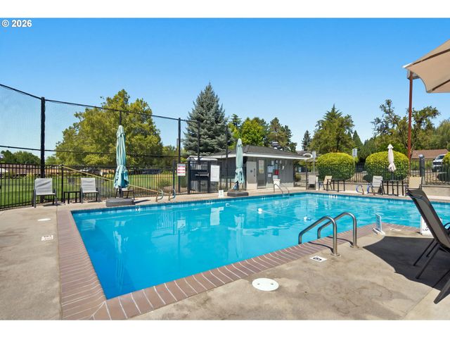 9540 Sw BRENTWOOD Pl, Portland, OR 97224