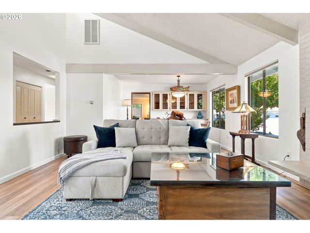 9540 Sw BRENTWOOD Pl, Portland, OR 97224