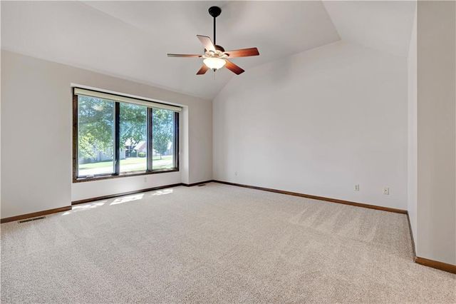 17713 157th Terrace, Basehor, KS 66012