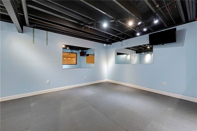 17713 157th Terrace, Basehor, KS 66012